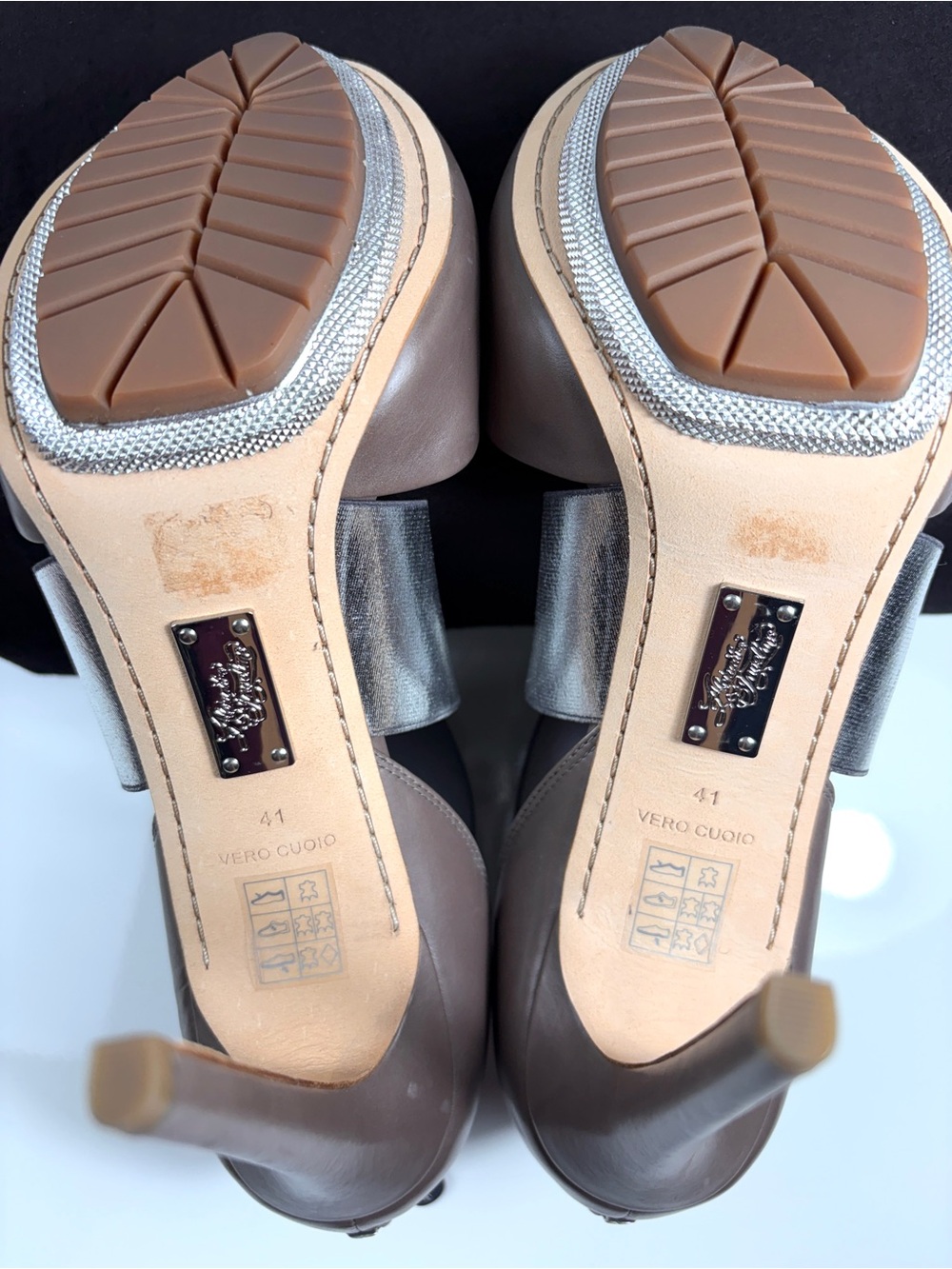 Alejandro Ingelmo Matinee Taupe Gray Leather & Silver Strap 120mm Heels, Sz 11 - Picture 5 of 7